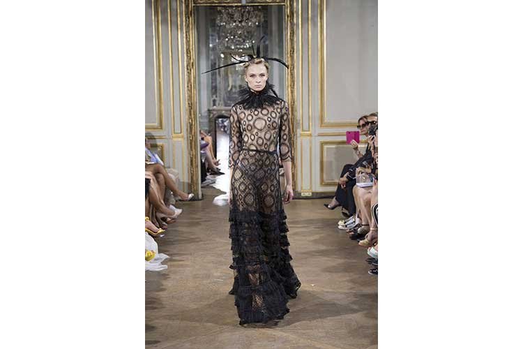 Paris haute couture fw 2018 Celia Kritharioti 1