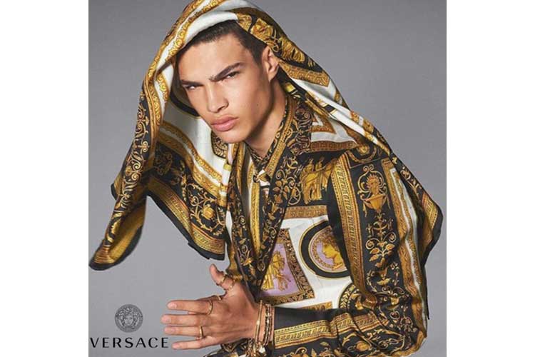 The unforgettable Gianni Versace 6